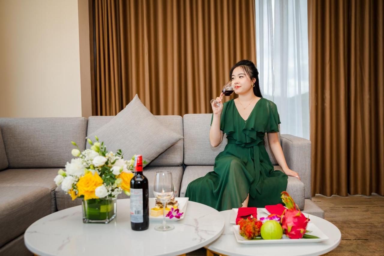 Muong Thanh Luxury Ha Long Centre Hotel Exterior photo
